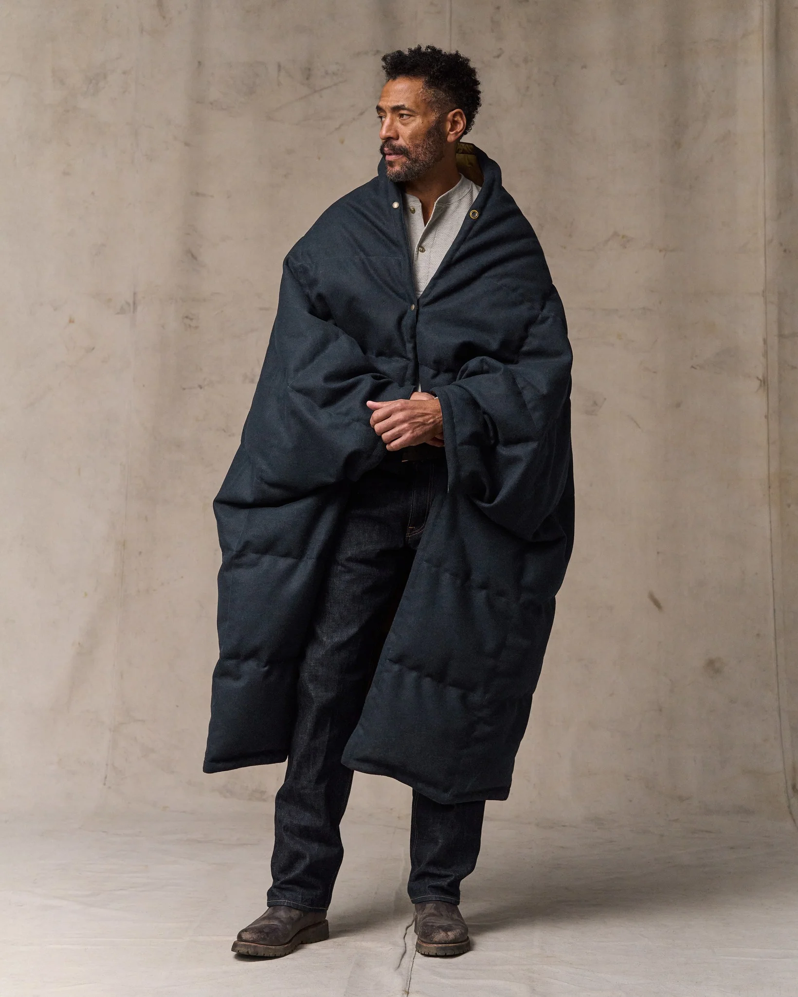 Filson X Crescent Down Works Decke