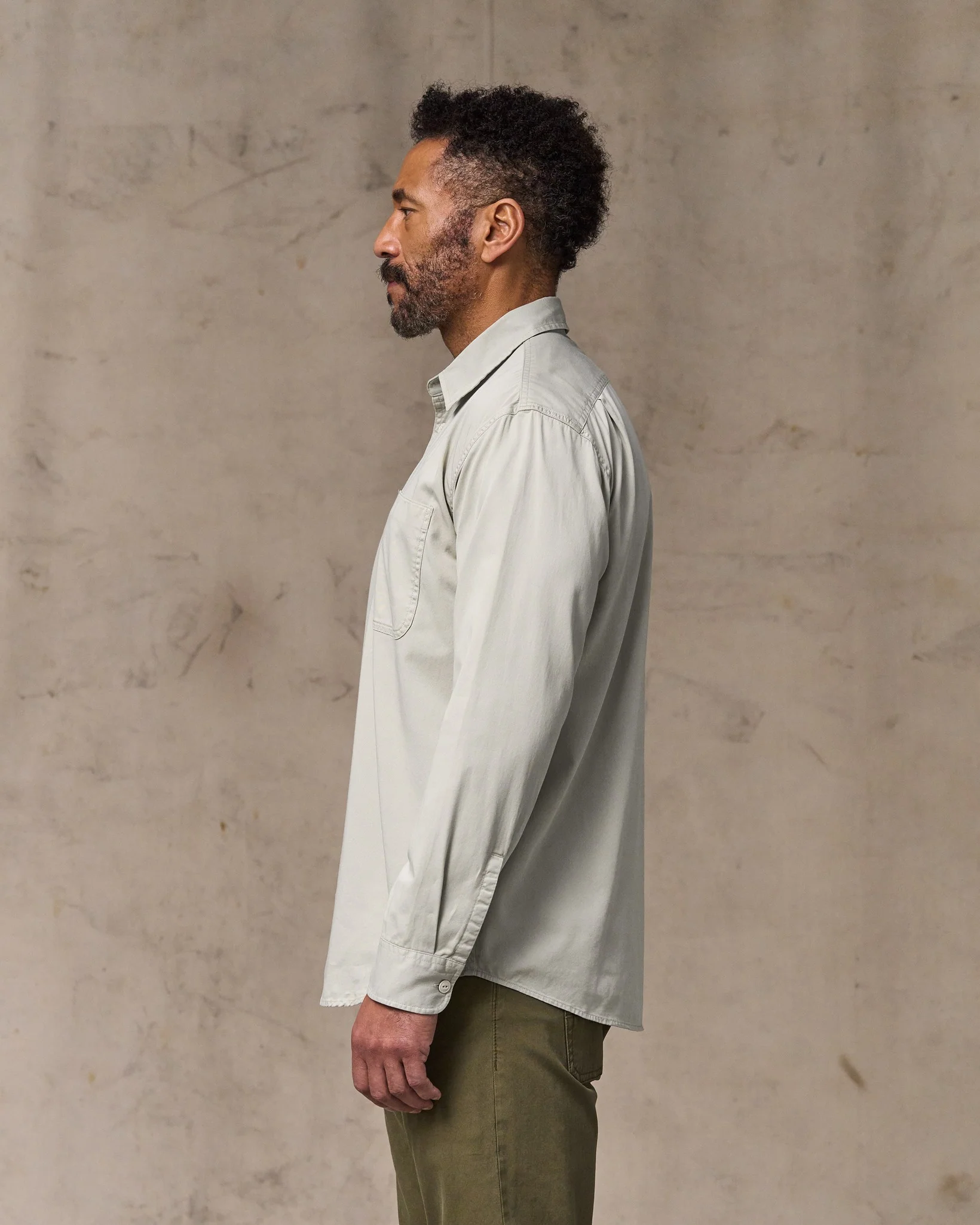 4,5-Unzen-Twill-Hemd