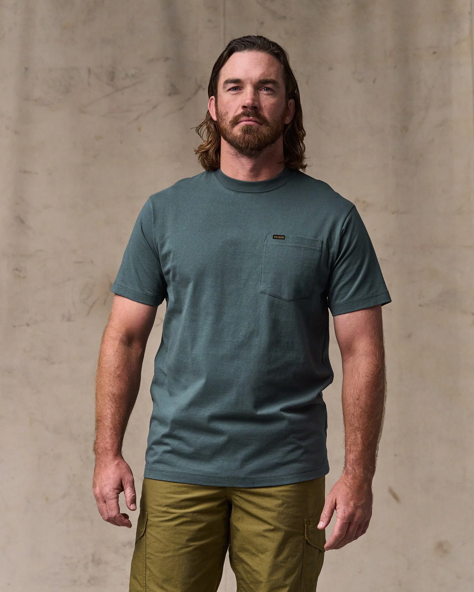 Outfitter Taschen-T-Shirt