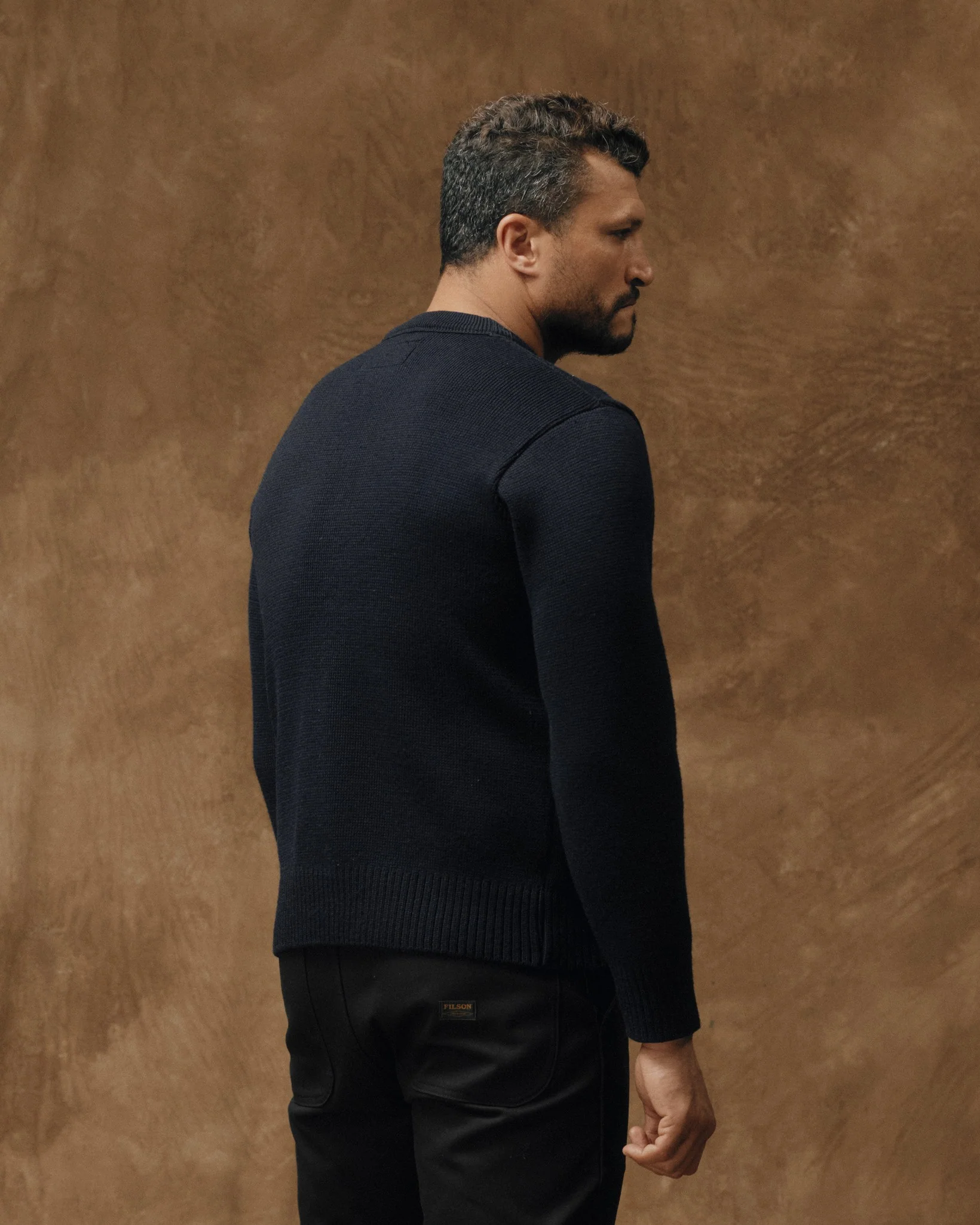 Crewneck Guide Pullover